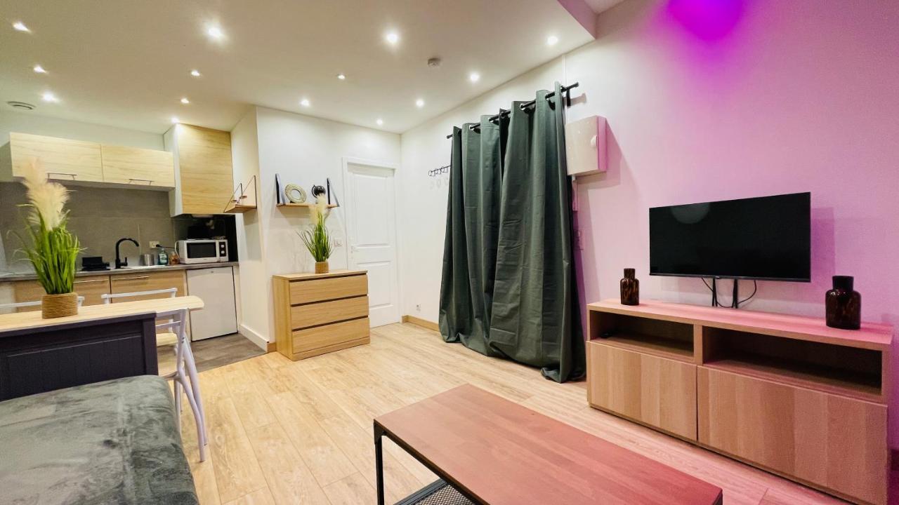 Gympie : Joli Studio Cosy En Centre-Ville Draguignan Extérieur photo