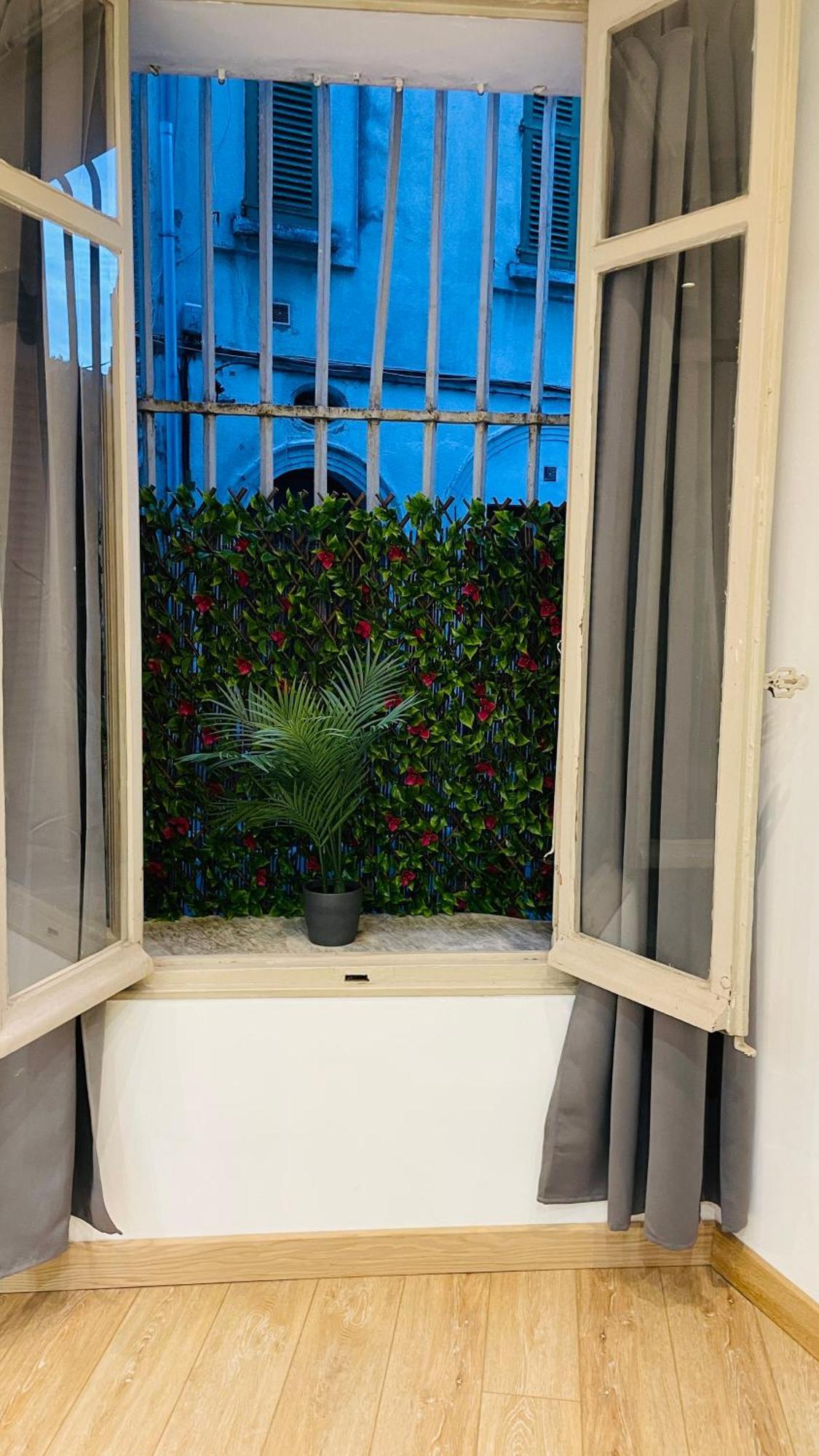 Gympie : Joli Studio Cosy En Centre-Ville Draguignan Extérieur photo
